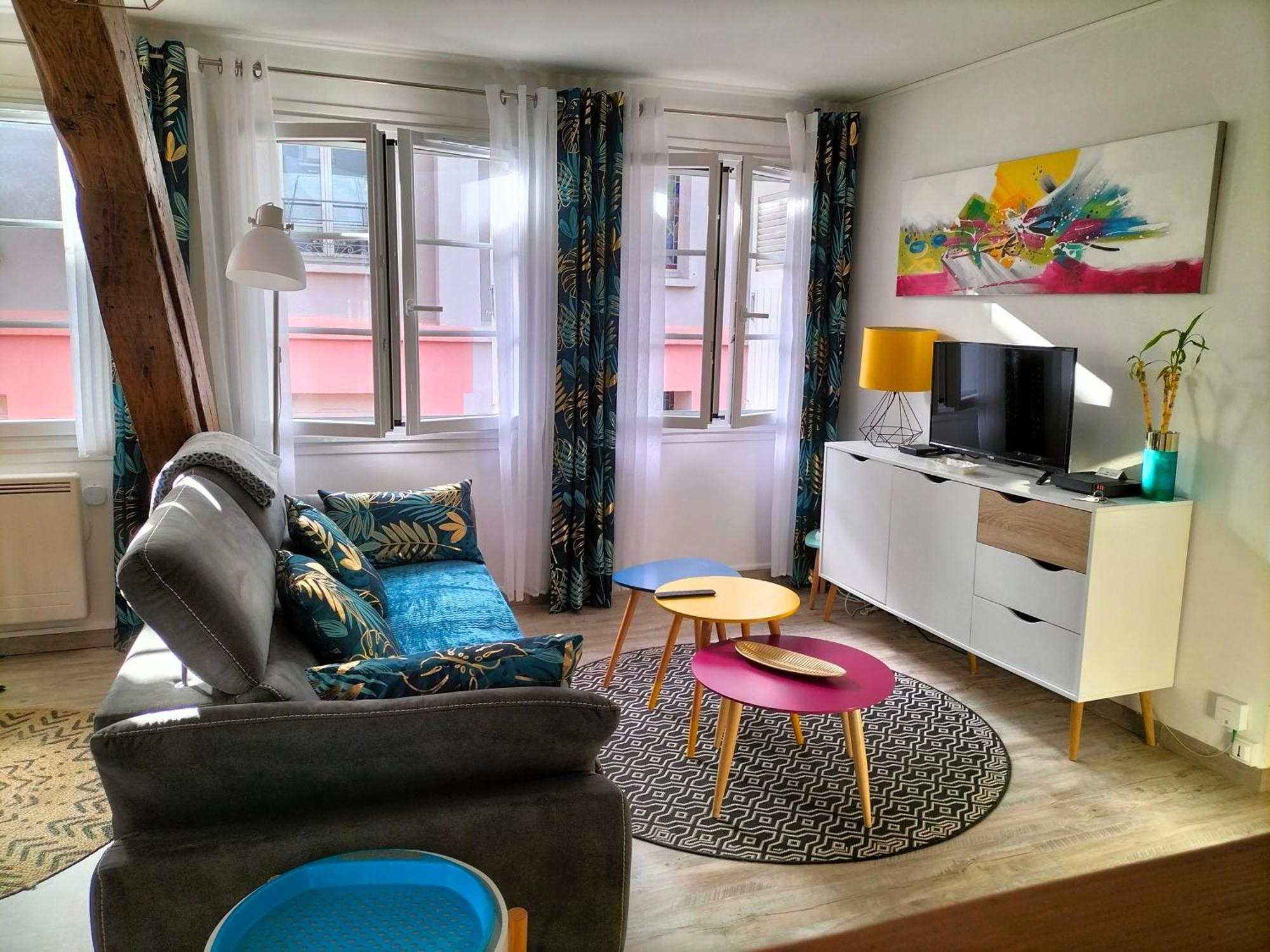 La Roseraie, Loft 3 Etoiles, Calme Et Ensoleille Au Pied Des Pyrenees บาญเญอ-เดอ-บีกอร์ ภายนอก รูปภาพ